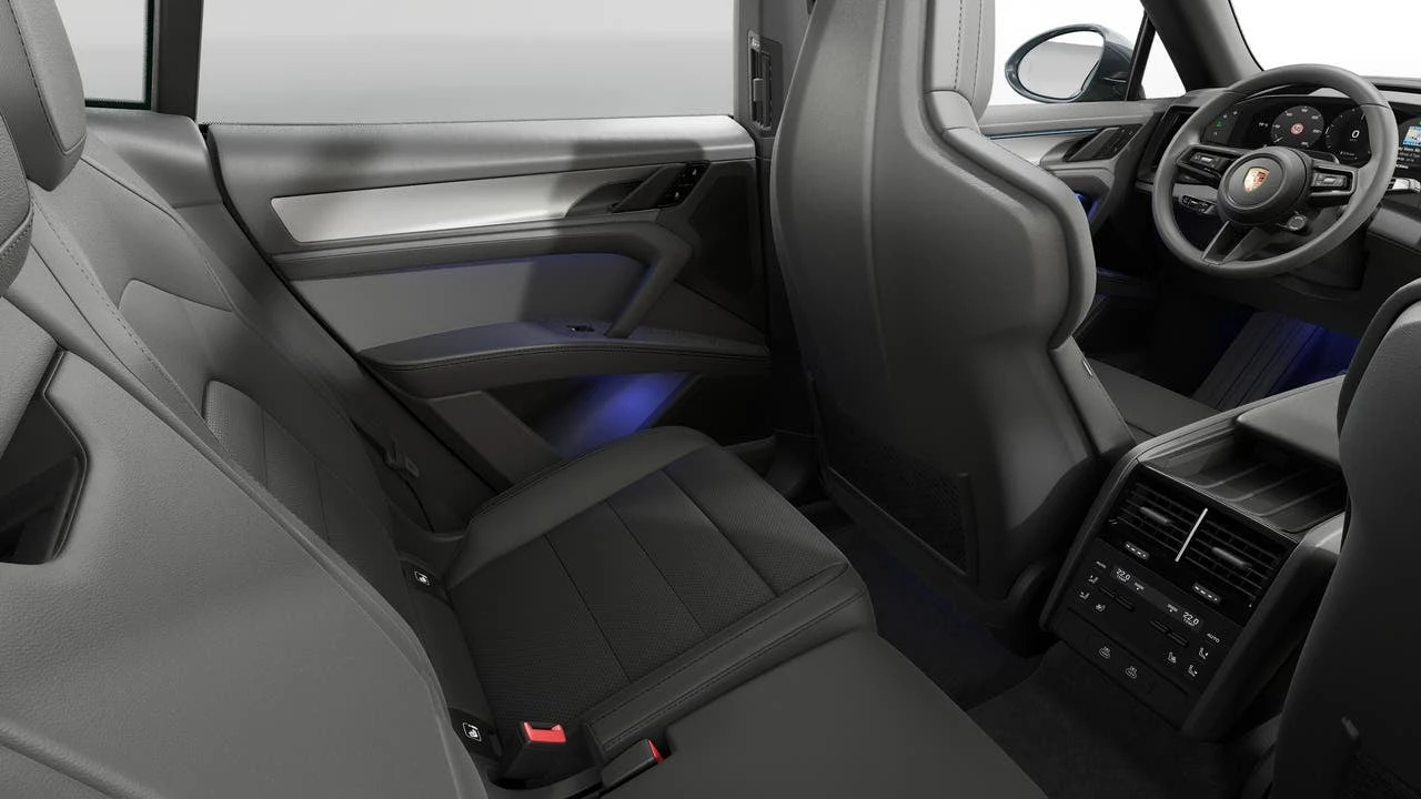 2026 Porsche 9Y0/9Y3 Cayenne - Image 14 of 14
