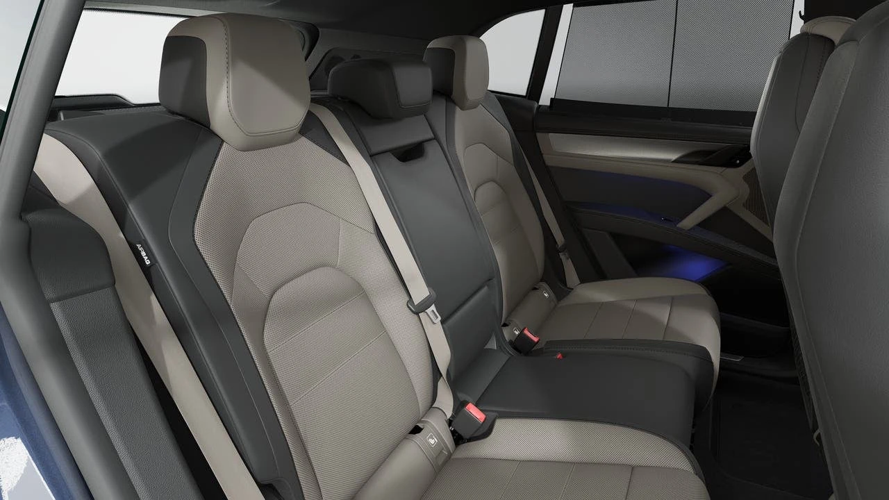 2026 Porsche 9Y0/9Y3 Cayenne - Image 13 of 14