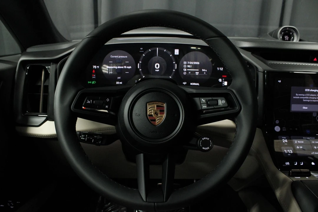 2026 Porsche 9Y0/9Y3 Cayenne - Image 11 of 31