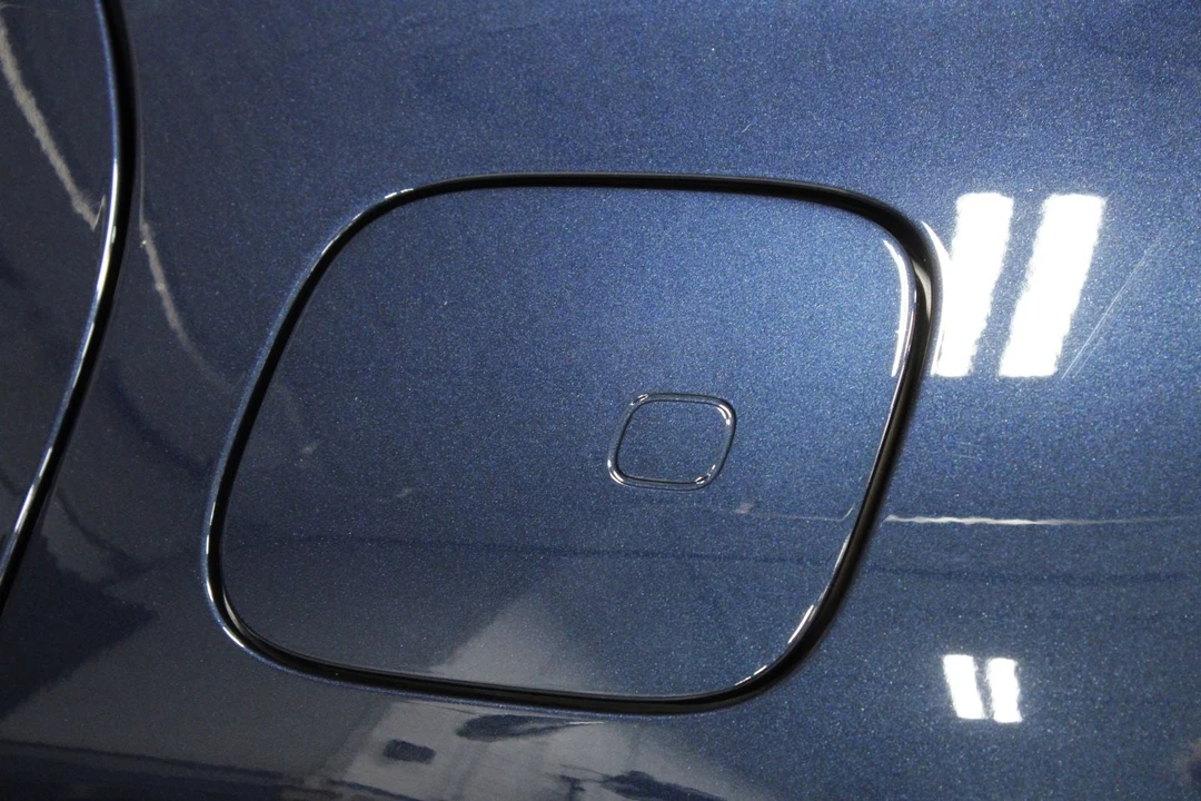 2026 Porsche 9Y0/9Y3 Cayenne - Image 28 of 31