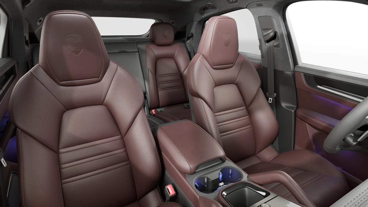 2026 Porsche 9Y0/9Y3 Cayenne GTS - Image 12 of 14