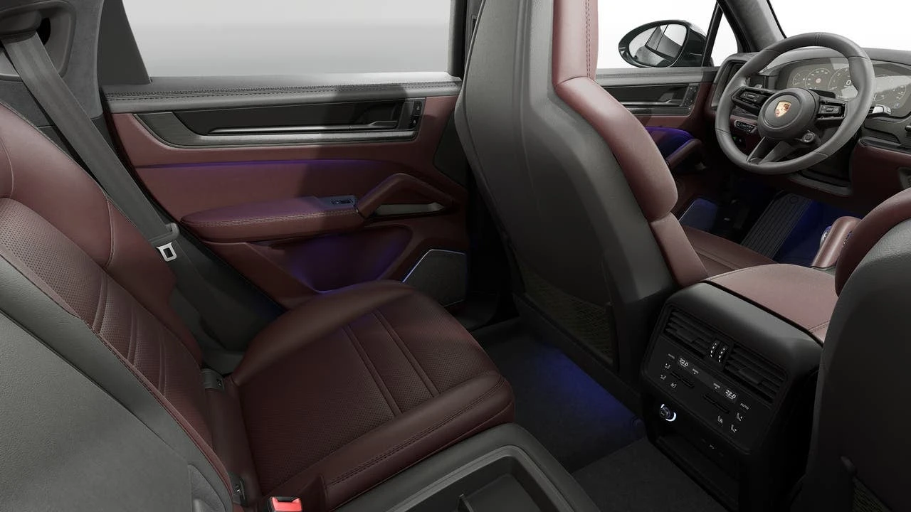 2026 Porsche 9Y0/9Y3 Cayenne GTS - Image 14 of 14