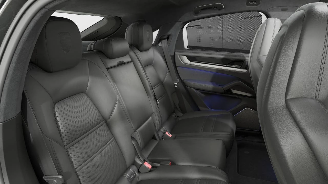 2026 Porsche 9Y0/9Y3 Cayenne GTS - Image 13 of 14