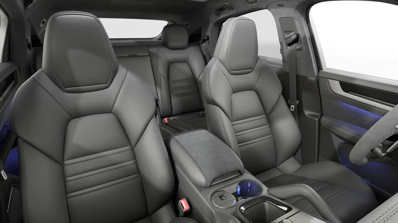 2026 Porsche 9Y0/9Y3 Cayenne GTS - Image 12 of 14