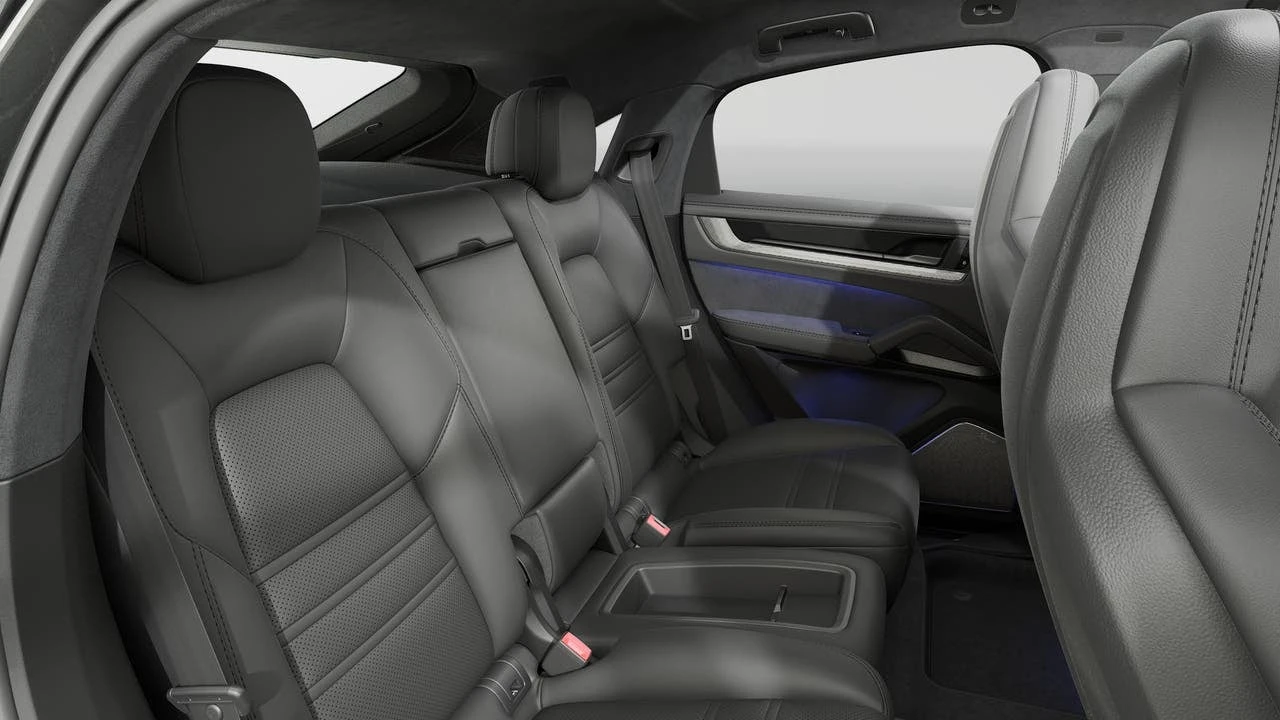 2026 Porsche 9Y0/9Y3 Cayenne GTS - Image 13 of 14