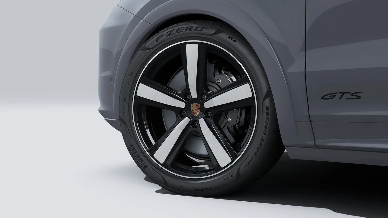 2026 Porsche 9Y0/9Y3 Cayenne GTS - Image 10 of 14