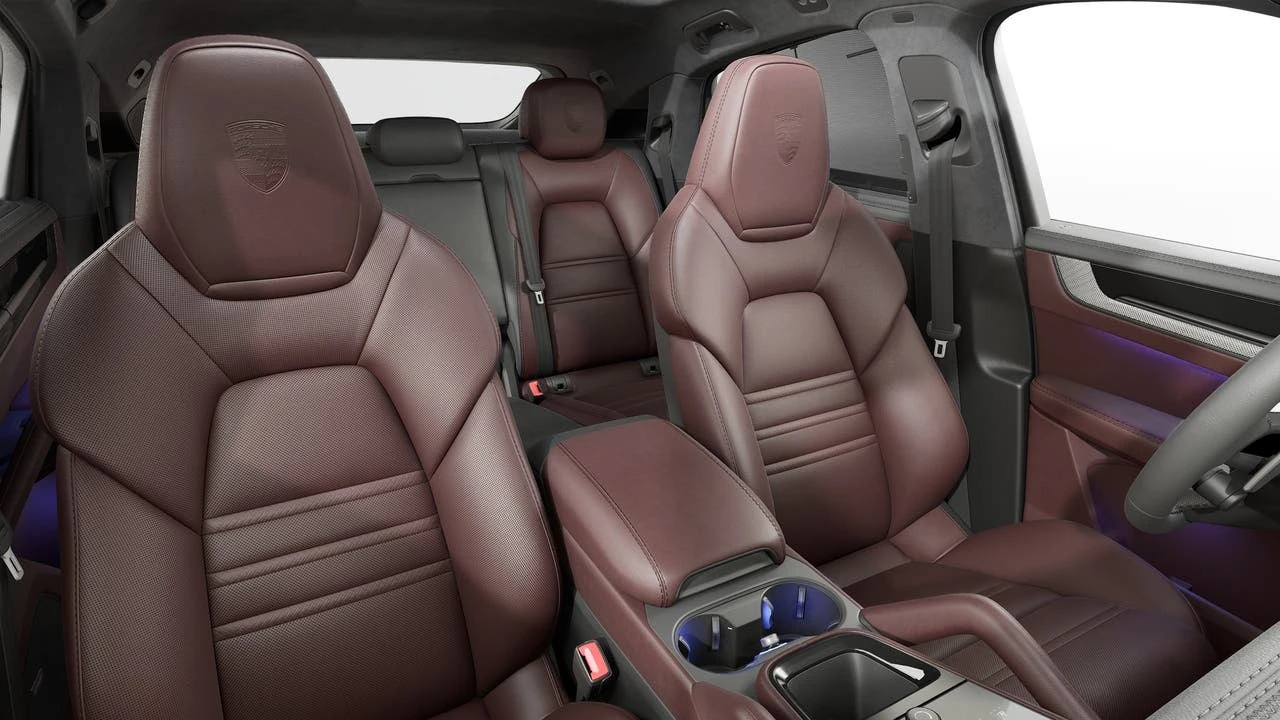 2026 Porsche 9Y0/9Y3 Cayenne GTS - Image 12 of 14