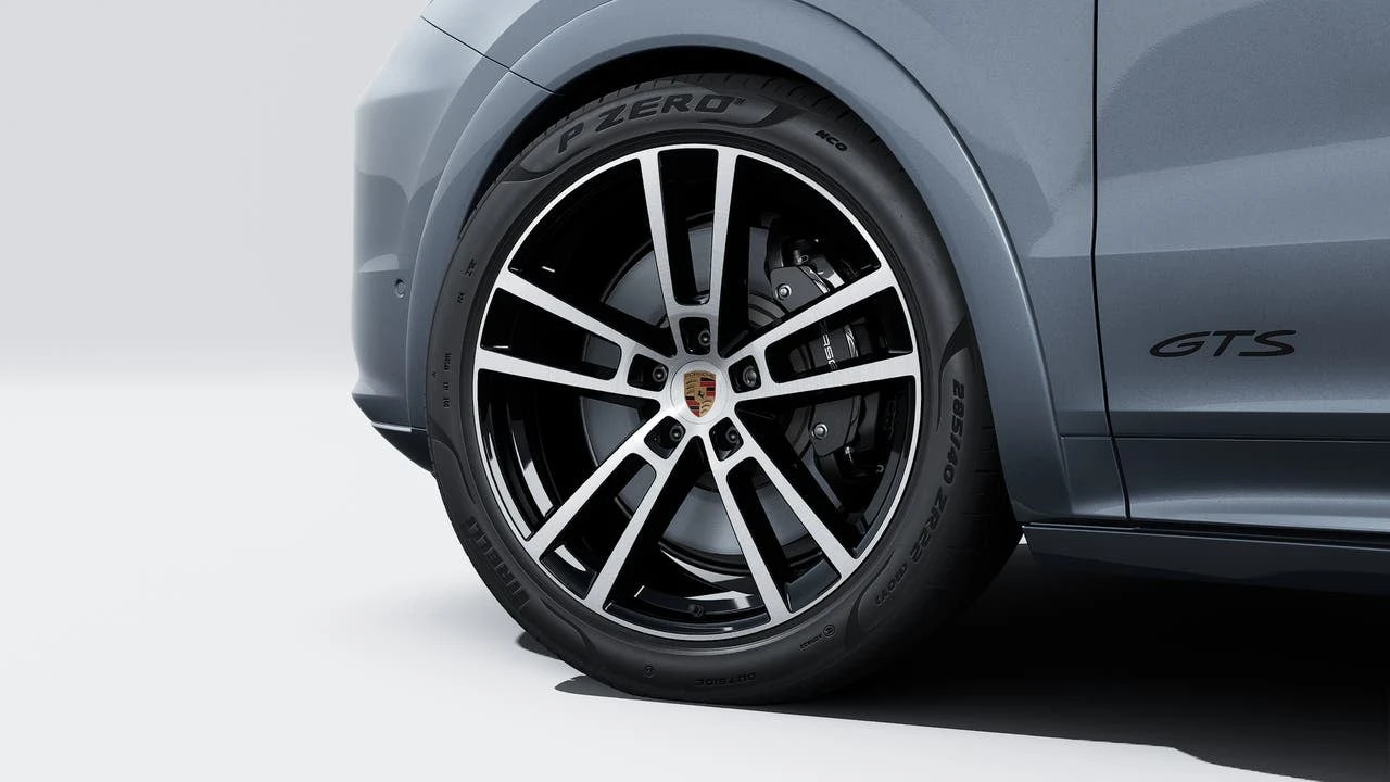 2026 Porsche 9Y0/9Y3 Cayenne GTS - Image 10 of 14