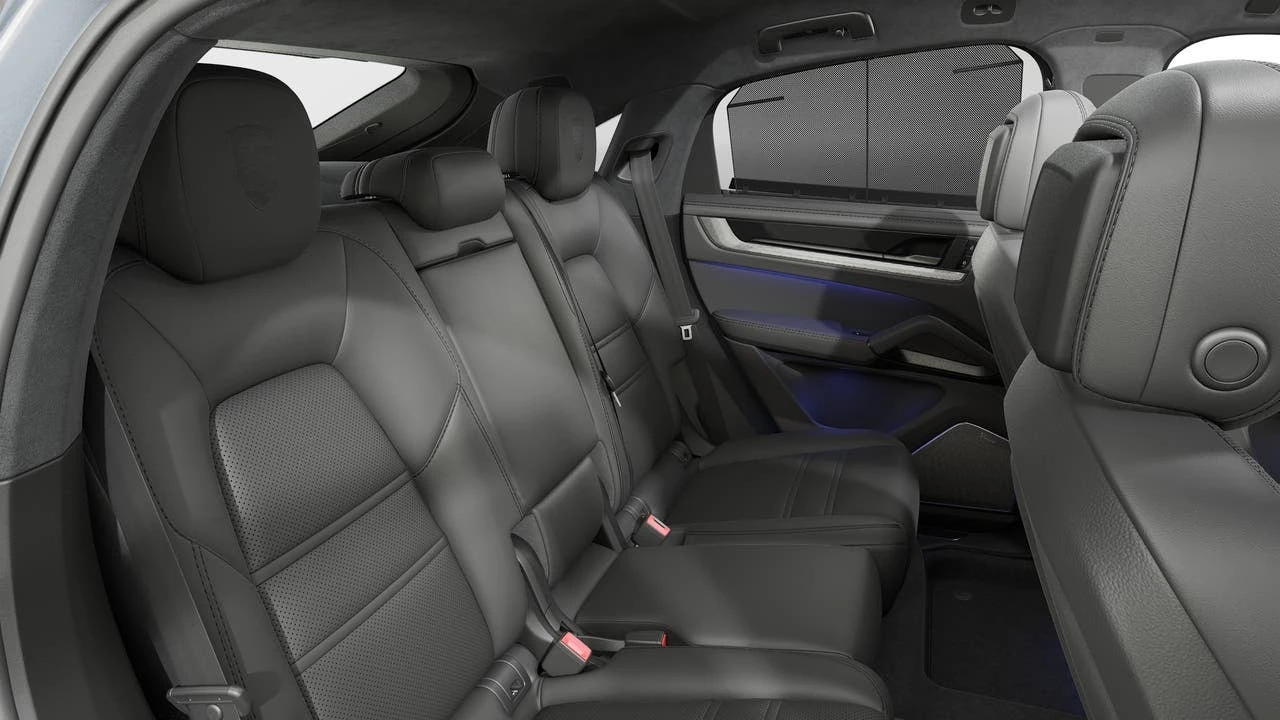 2026 Porsche 9Y0/9Y3 Cayenne GTS - Image 13 of 14