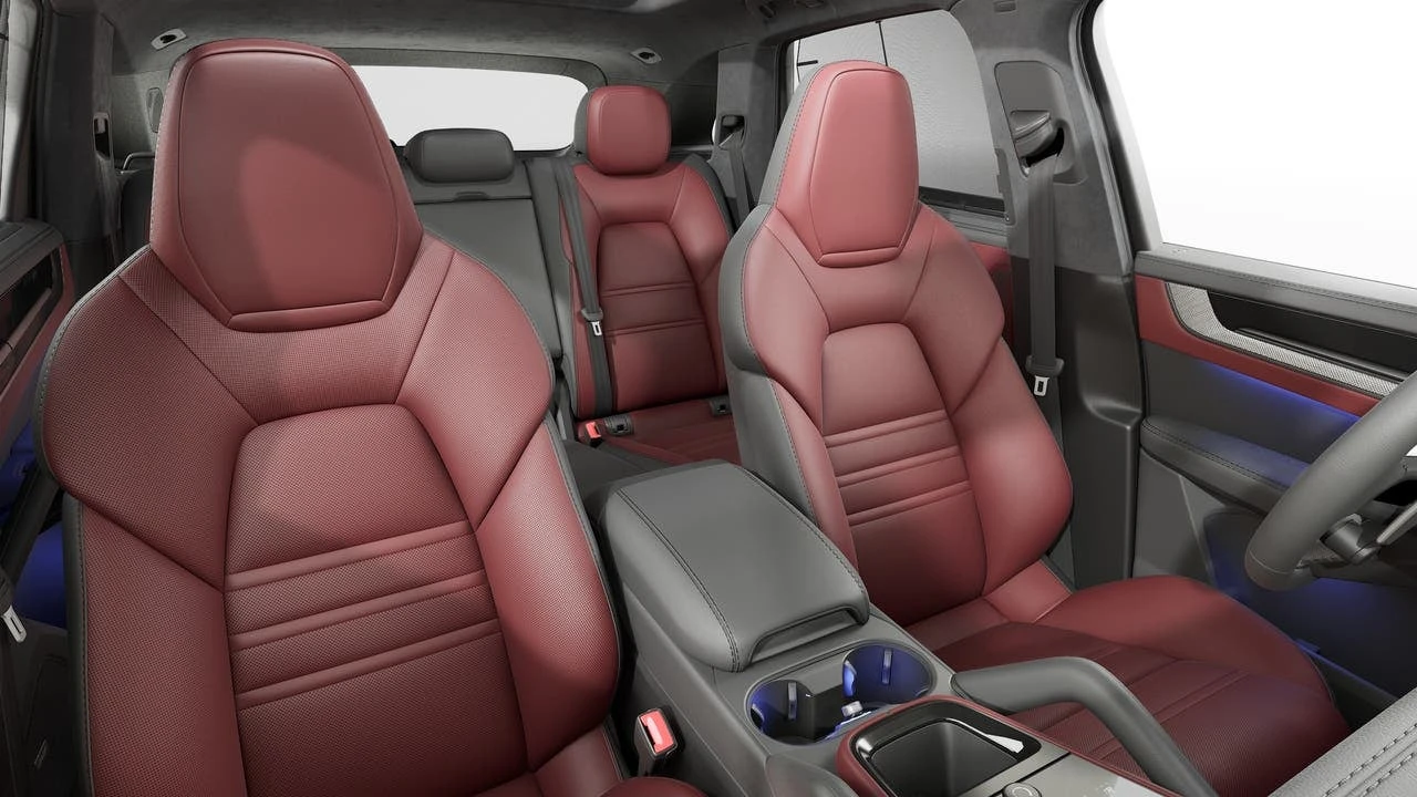 2026 Porsche 9Y0/9Y3 Cayenne GTS - Image 12 of 14