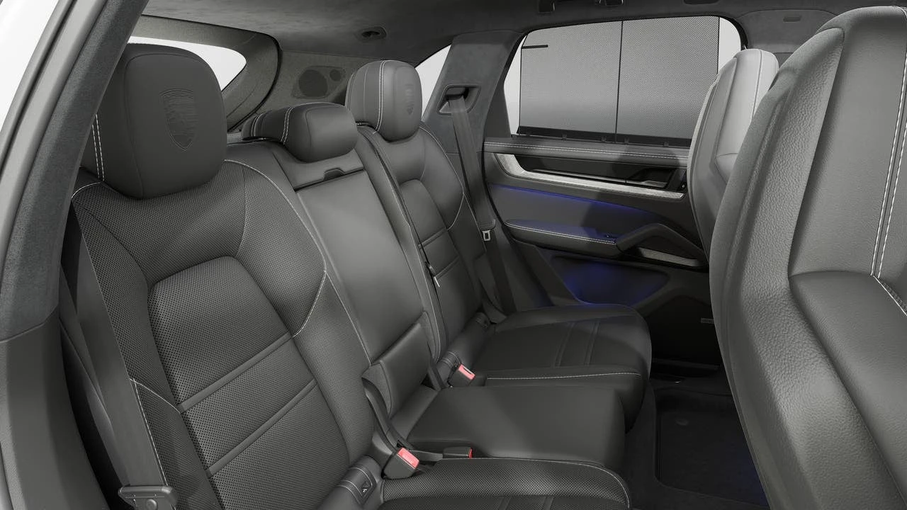 2026 Porsche 9Y0/9Y3 Cayenne GTS - Image 13 of 14