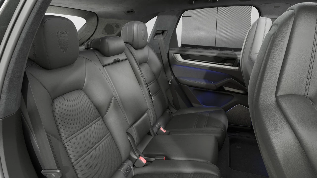 2026 Porsche 9Y0/9Y3 Cayenne GTS - Image 13 of 14