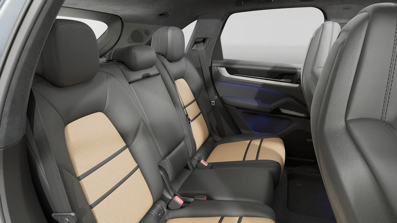 2026 Porsche 9Y0/9Y3 Cayenne GTS - Image 13 of 14
