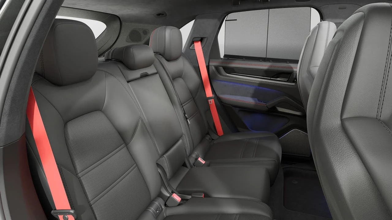 2026 Porsche 9Y0/9Y3 Cayenne GTS - Image 13 of 14