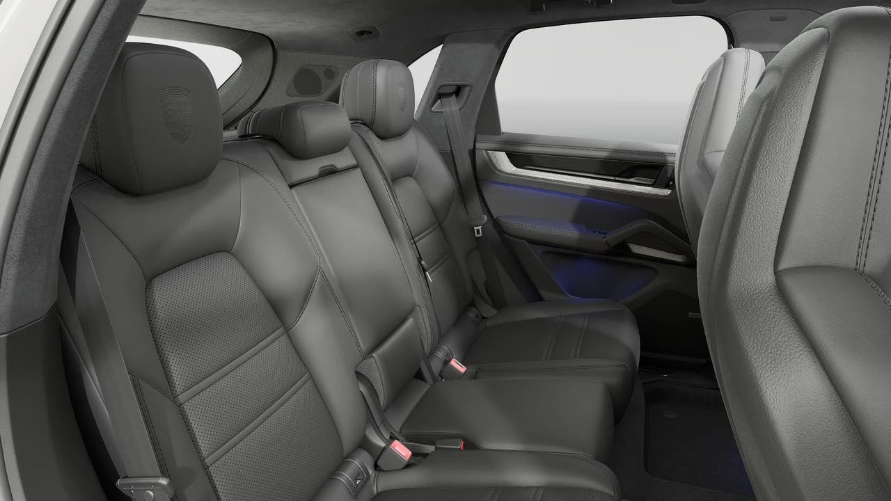 2026 Porsche 9Y0/9Y3 Cayenne GTS - Image 13 of 14