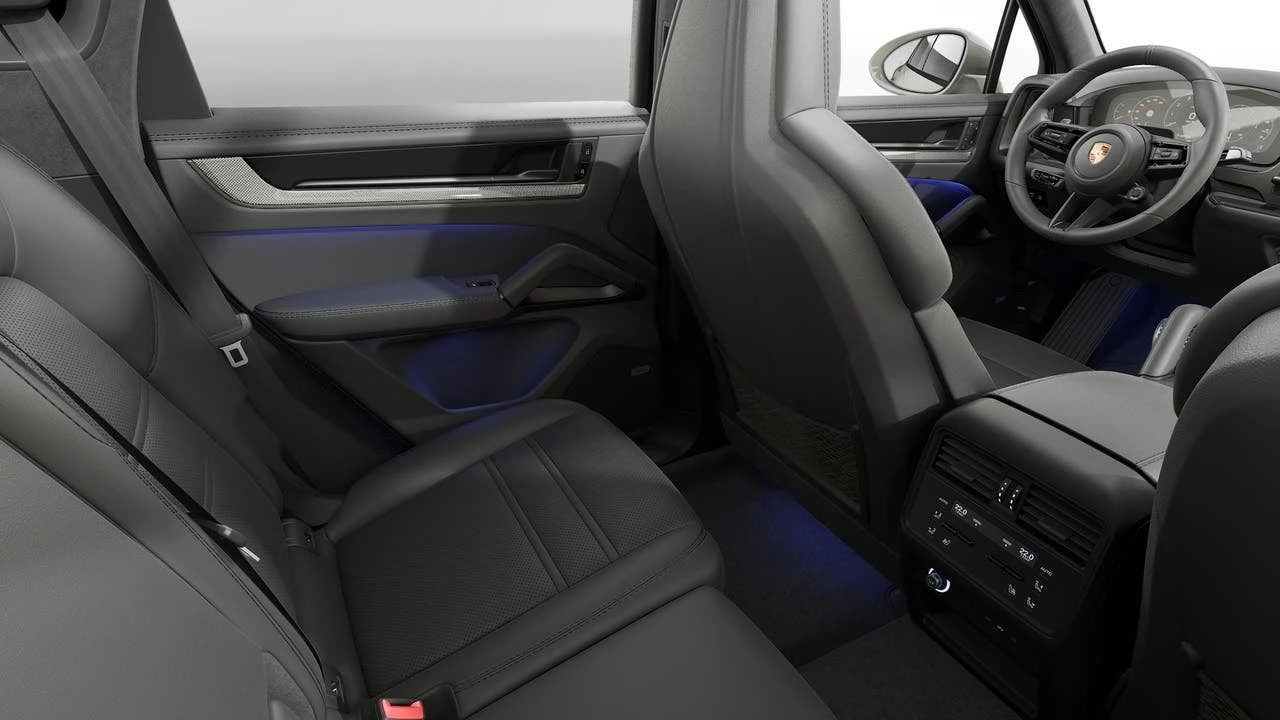 2026 Porsche 9Y0/9Y3 Cayenne GTS - Image 14 of 14