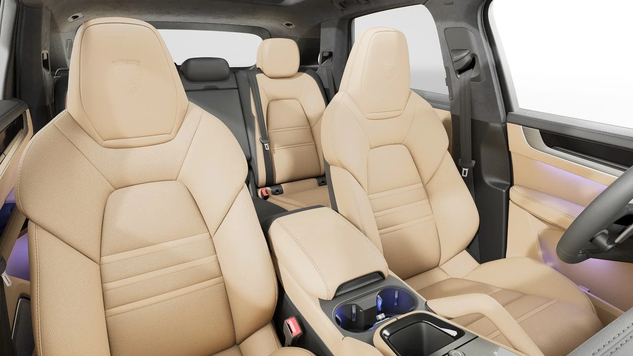 2026 Porsche 9Y0/9Y3 Cayenne GTS - Image 12 of 14