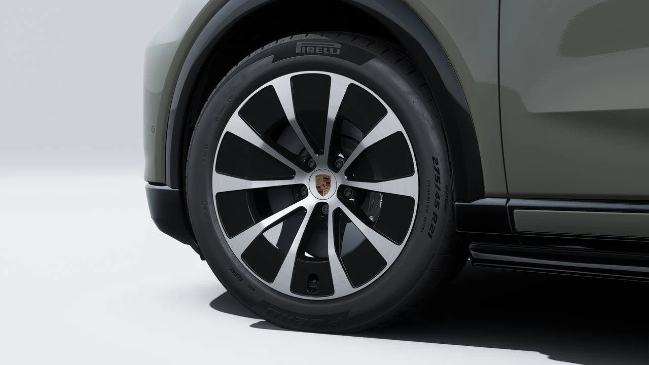 2026 Porsche 9Y0/9Y3 Cayenne Coupe - Image 10 of 14
