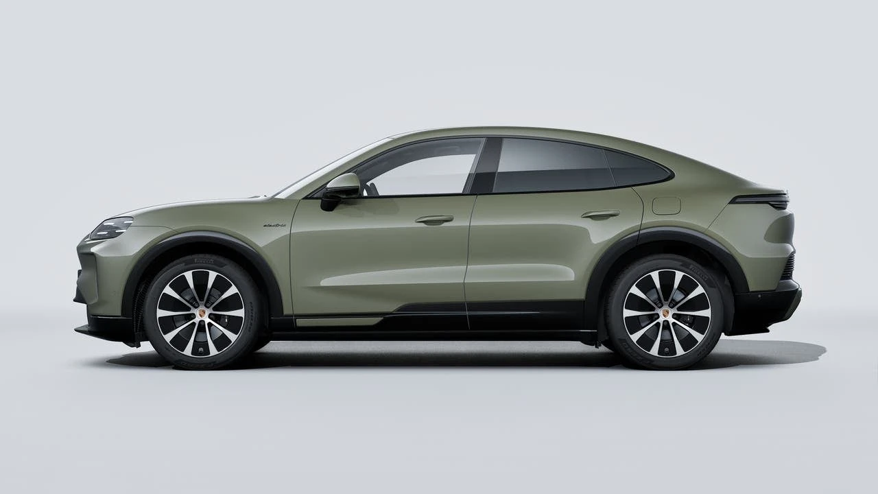 2026 Porsche 9Y0/9Y3 Cayenne Coupe - Image 2 of 14