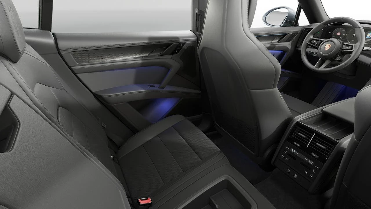 2026 Porsche 9Y0/9Y3 Cayenne Coupe - Image 13 of 13