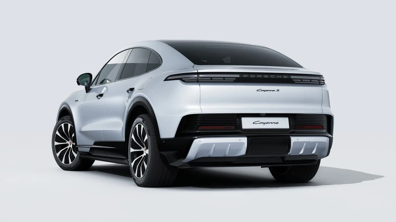 2026 Porsche 9Y0/9Y3 Cayenne Coupe - Image 3 of 14