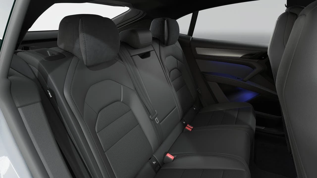 2026 Porsche 9Y0/9Y3 Cayenne Coupe - Image 13 of 14