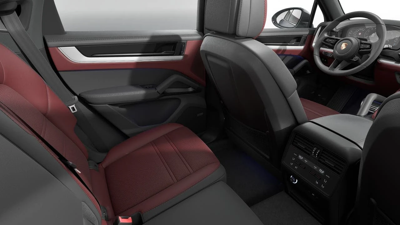 2026 Porsche 9Y0/9Y3 Cayenne Coupe - Image 14 of 14