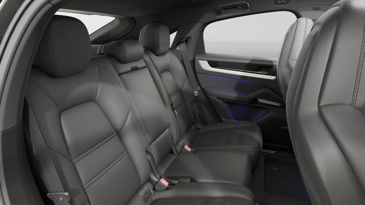 2026 Porsche 9Y0/9Y3 Cayenne Coupe - Image 13 of 14