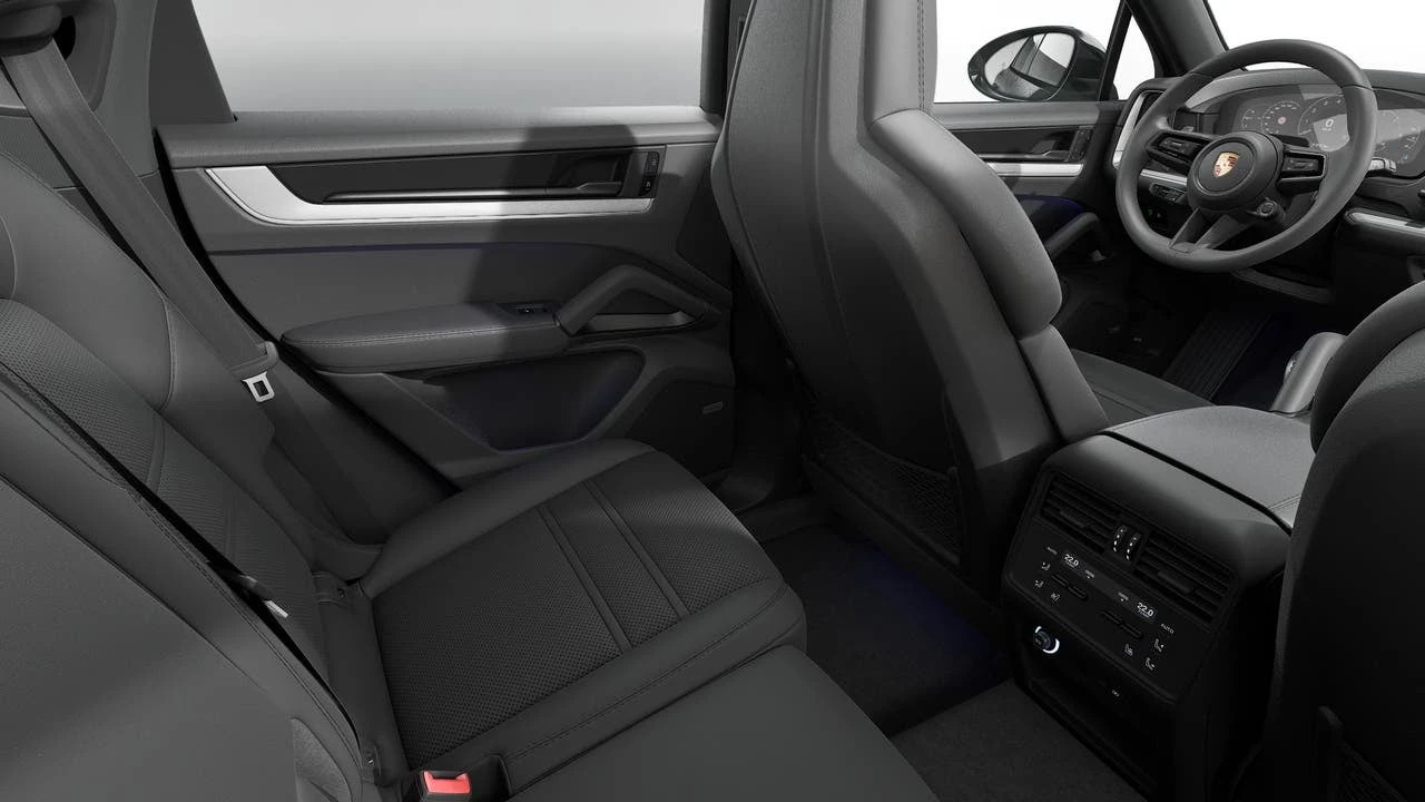 2026 Porsche 9Y0/9Y3 Cayenne Coupe - Image 14 of 14
