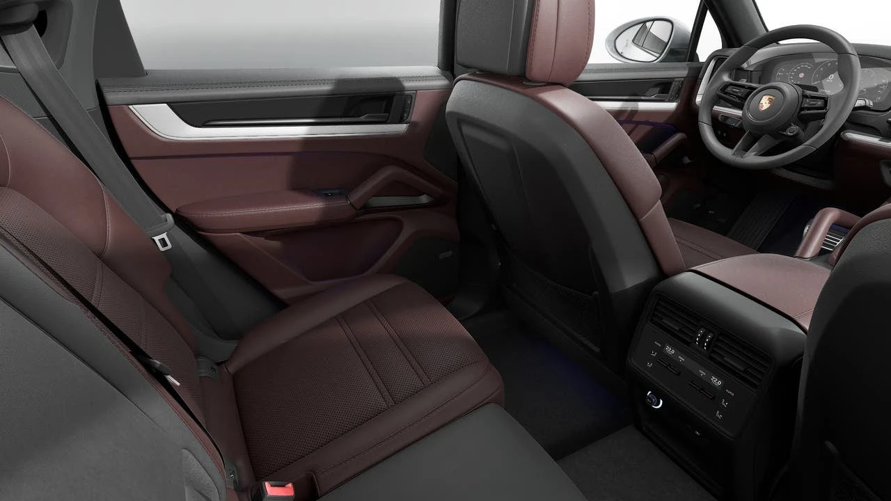 2026 Porsche 9Y0/9Y3 Cayenne Coupe - Image 14 of 14