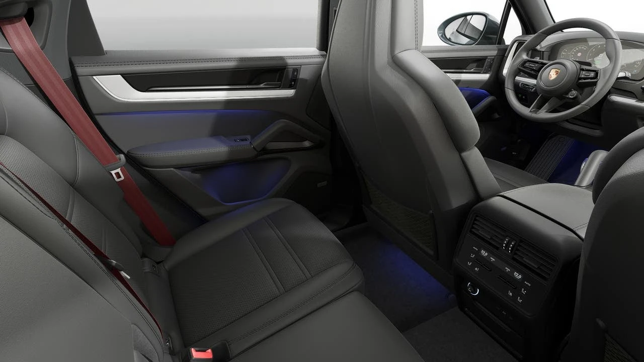 2026 Porsche 9Y0/9Y3 Cayenne Coupe - Image 14 of 14