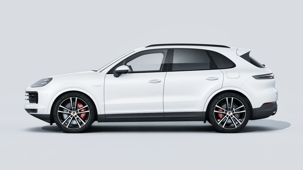 2026 Porsche 9Y0/9Y3 Cayenne - Image 2 of 14