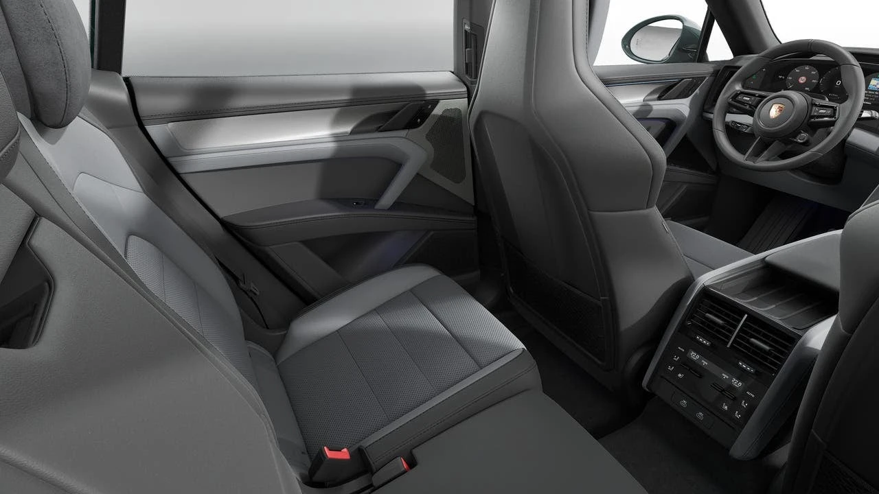 2026 Porsche 9Y0/9Y3 Cayenne S - Image 14 of 14