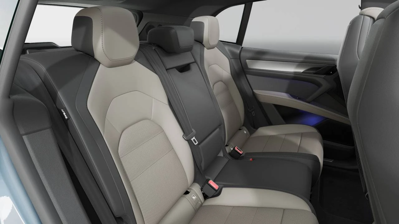 2026 Porsche 9Y0/9Y3 Cayenne - Image 13 of 14