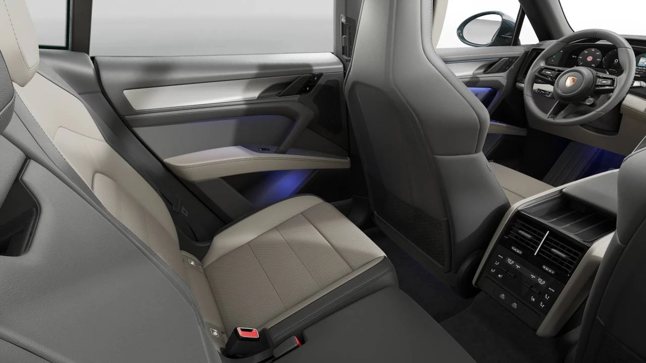 2026 Porsche 9Y0/9Y3 Cayenne - Image 14 of 14
