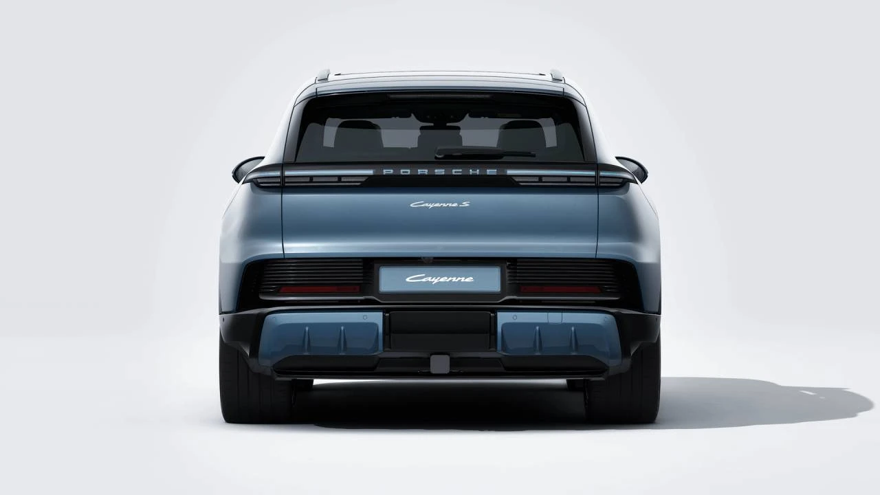 2026 Porsche 9Y0/9Y3 Cayenne - Image 7 of 14