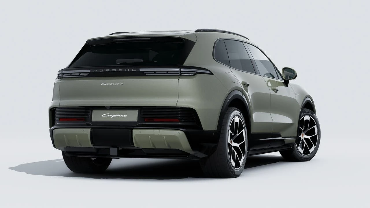 2026 Porsche 9Y0/9Y3 Cayenne S - Image 9 of 14