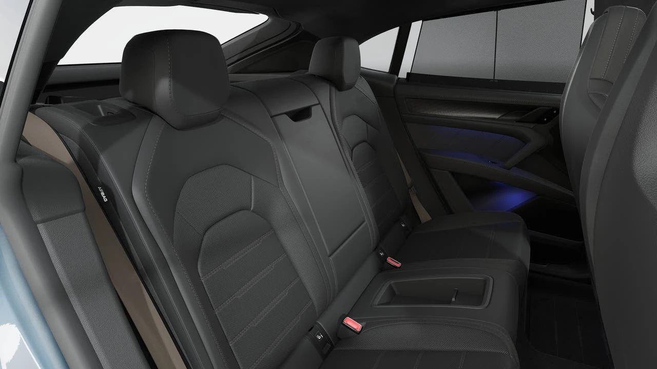 2026 Porsche Cayenne - Image 13 of 14