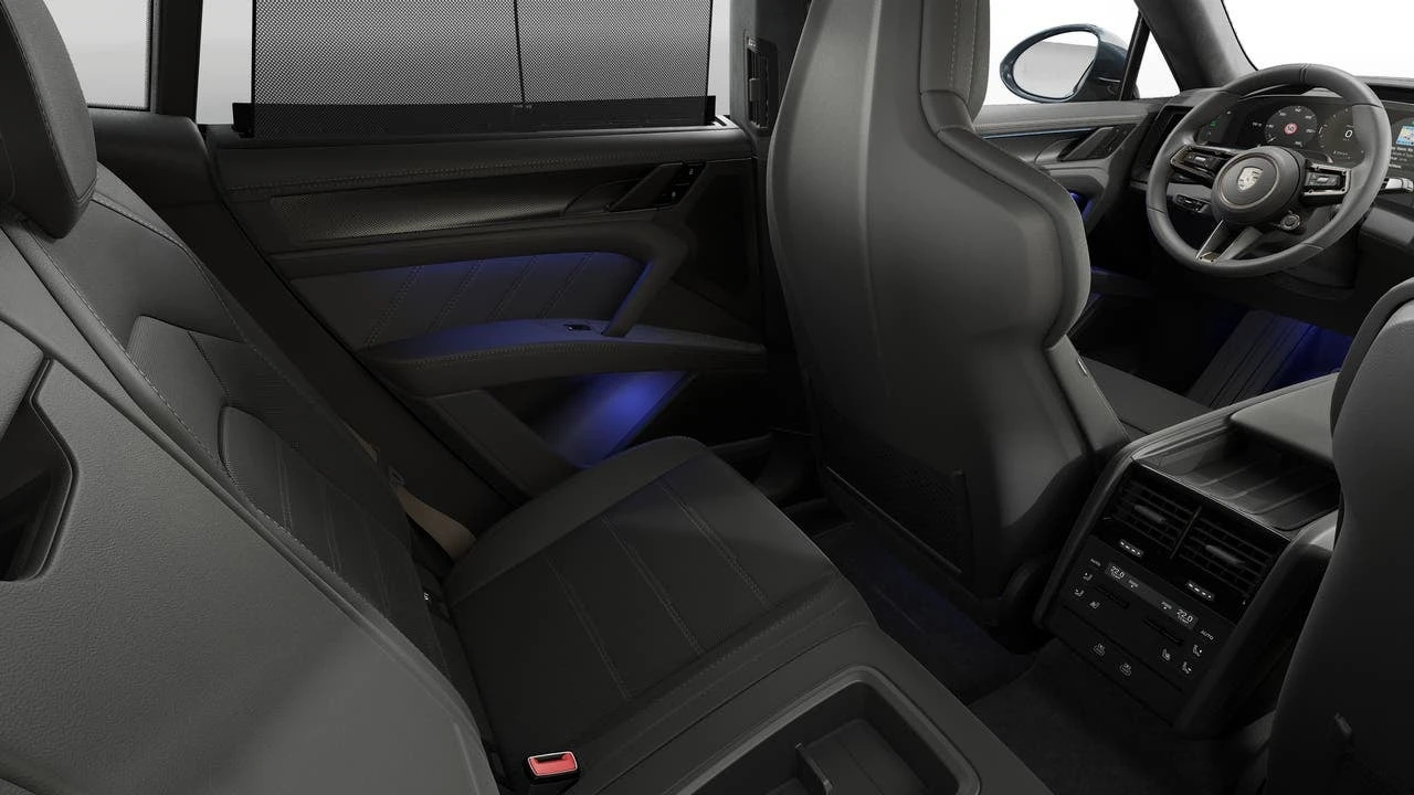 2026 Porsche Cayenne - Image 14 of 14
