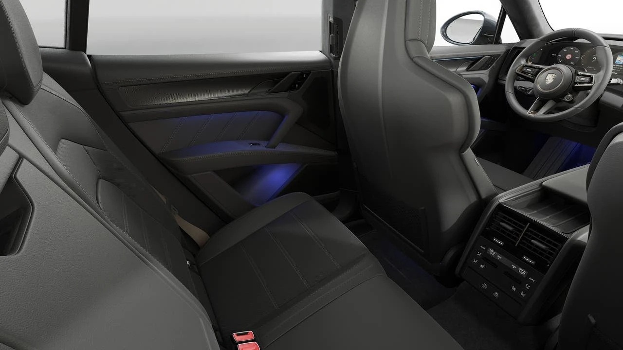 2026 Porsche 9Y0/9Y3 Cayenne Coupe - Image 14 of 14