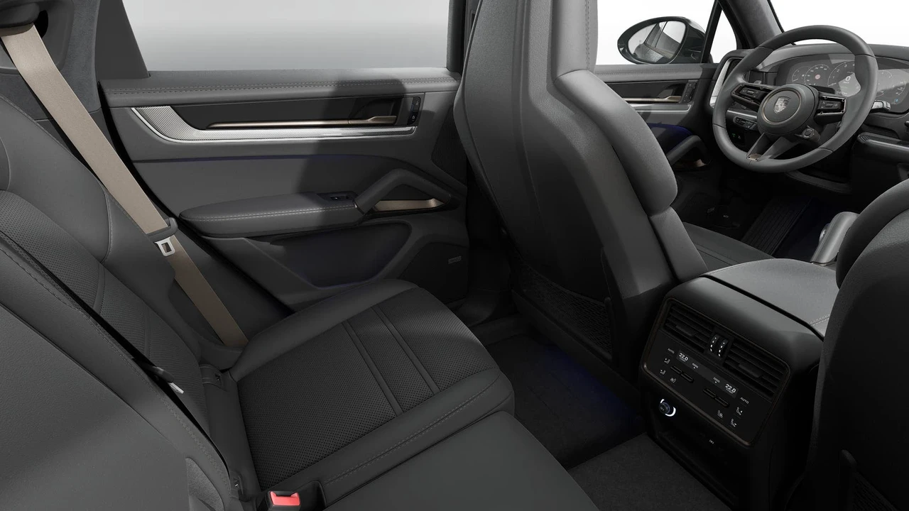 2026 Porsche 9Y0/9Y3 Cayenne Coupe - Image 14 of 14