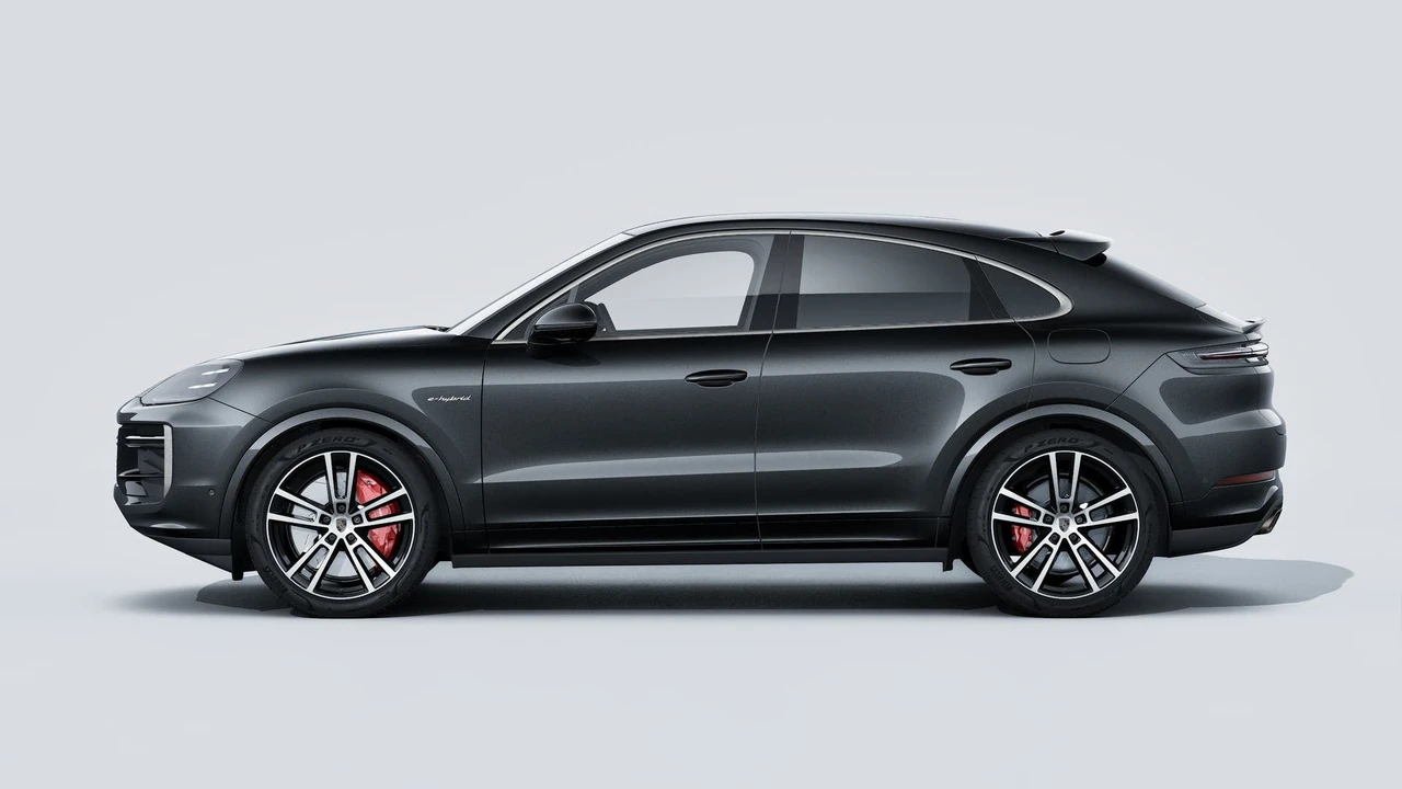 2026 Porsche 9Y0/9Y3 Cayenne Coupe - Image 2 of 14