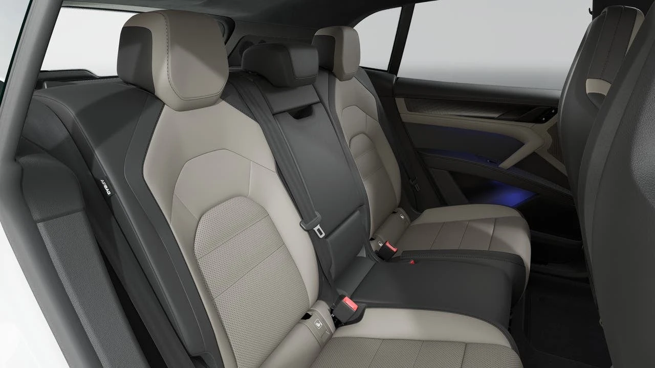 2026 Porsche 9Y0/9Y3 Cayenne Turbo - Image 13 of 14