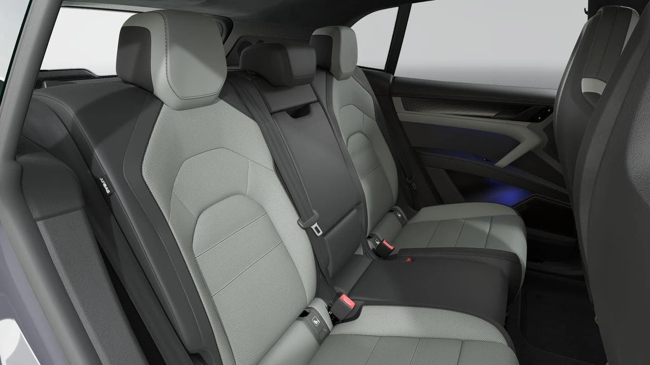 2026 Porsche 9Y0/9Y3 Cayenne Turbo - Image 13 of 14