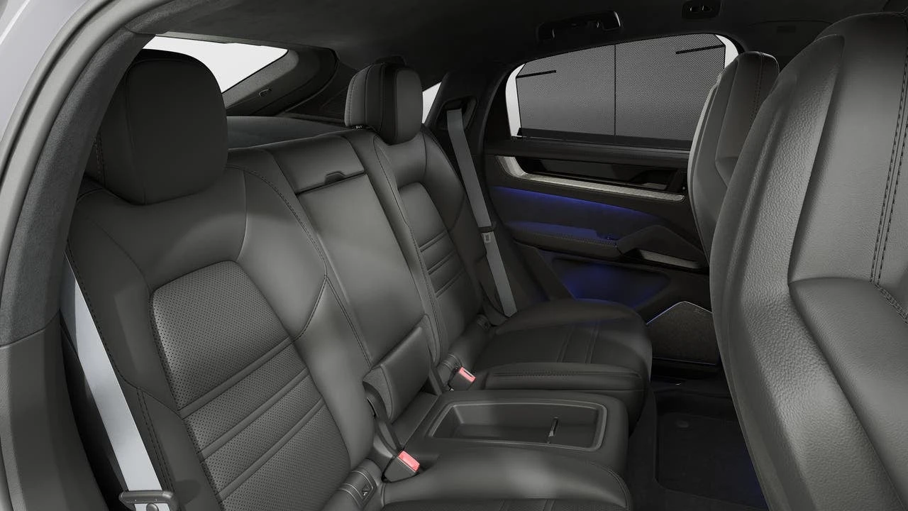 2026 Porsche 9Y0/9Y3 Cayenne Turbo GT - Image 13 of 14