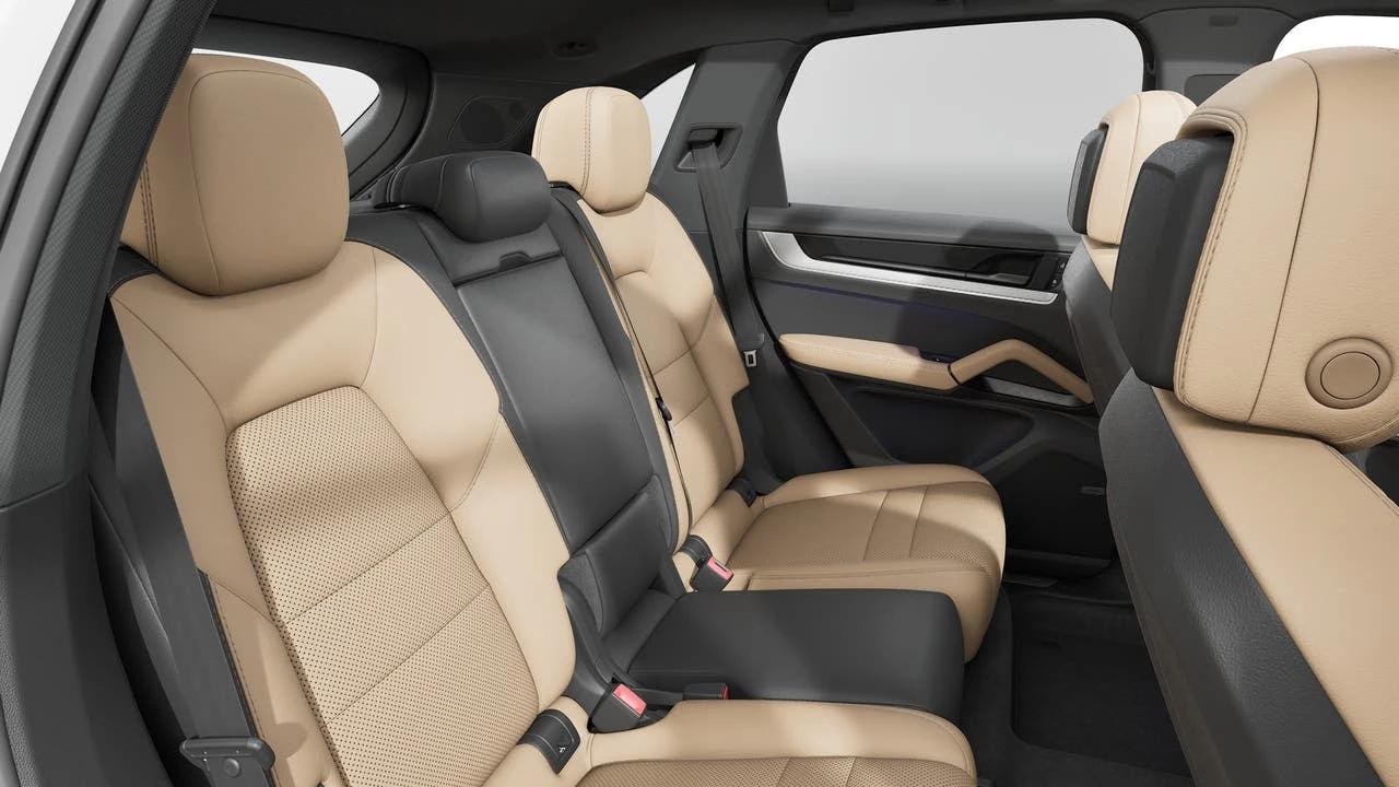2026 Porsche 9Y0/9Y3 Cayenne - Image 13 of 14