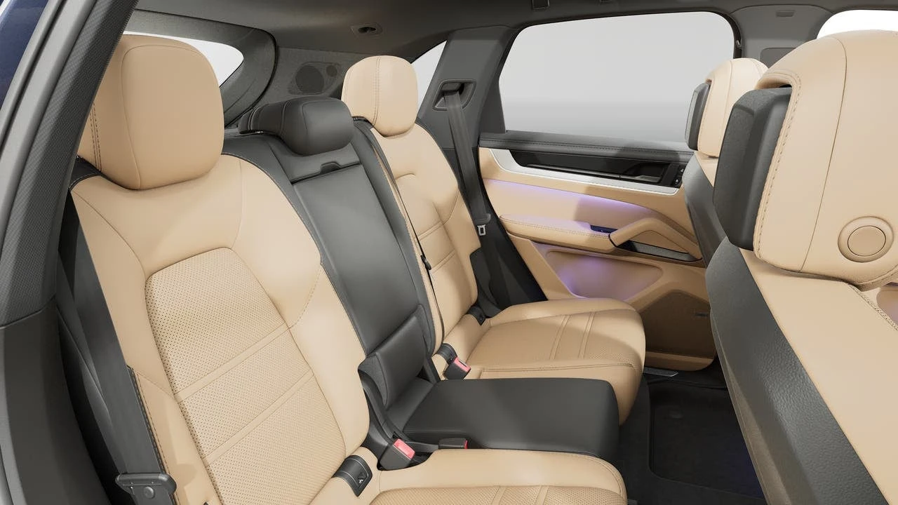 2026 Porsche 9Y0/9Y3 Cayenne - Image 13 of 14