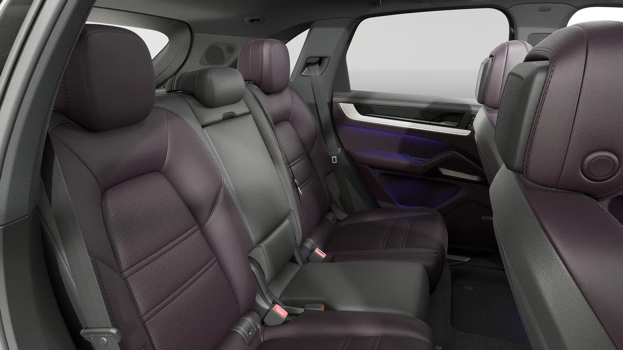 2026 Porsche 9Y0/9Y3 Cayenne - Image 13 of 14