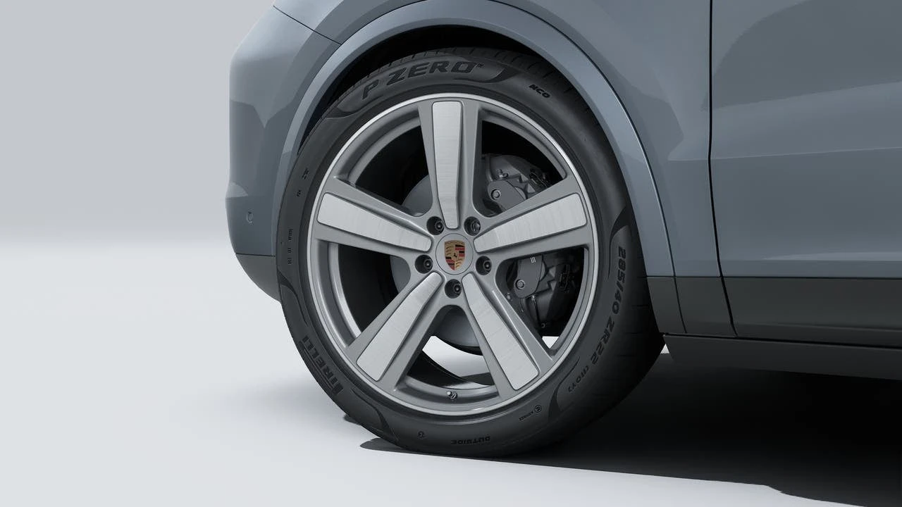 2026 Porsche 9Y0/9Y3 Cayenne - Image 10 of 14
