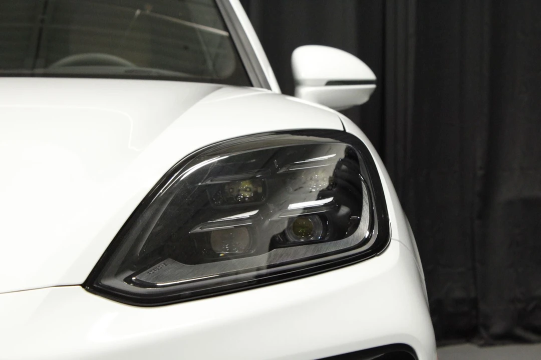 2026 Porsche 9Y0/9Y3 Cayenne - Image 21 of 31